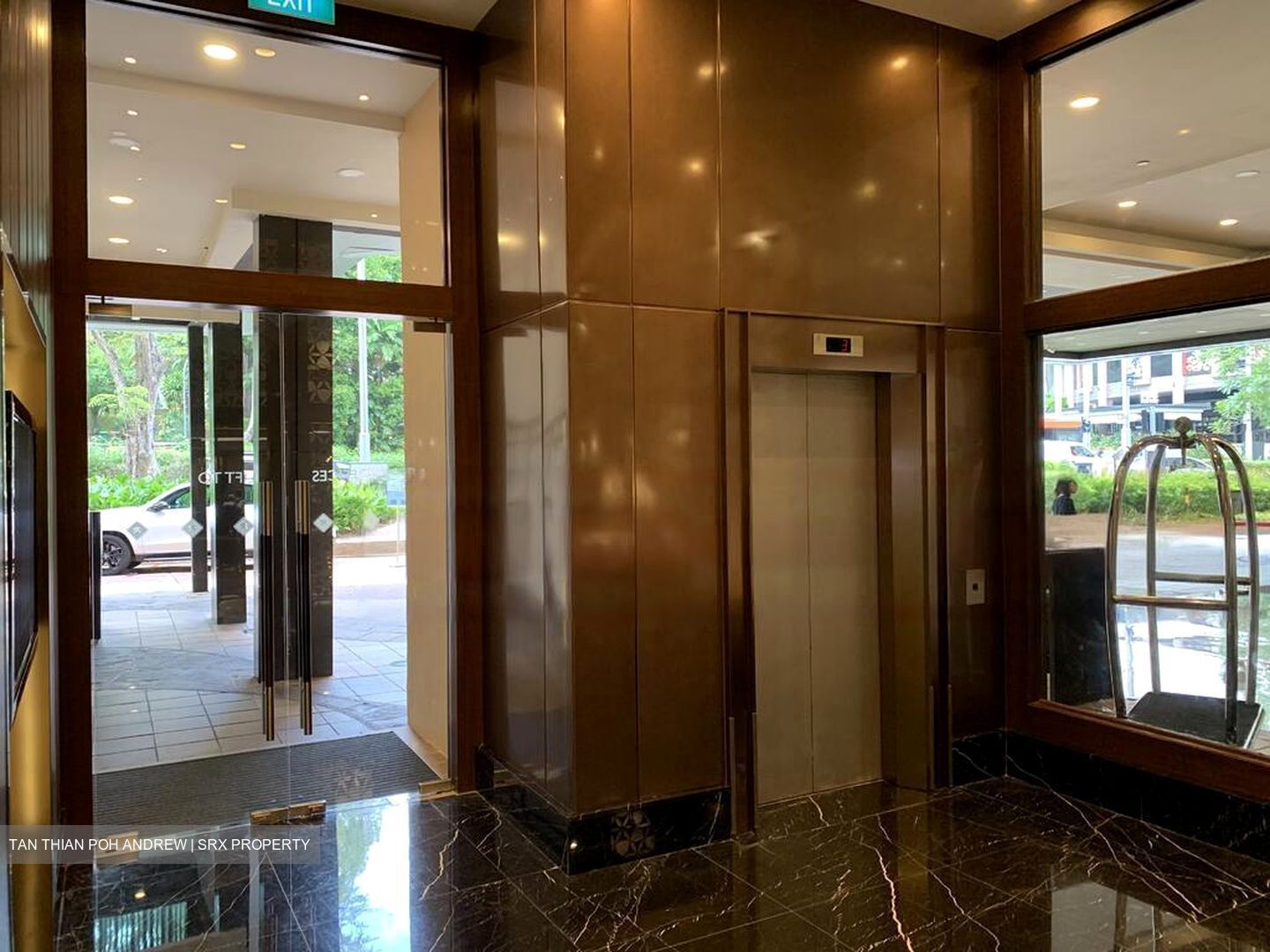 Orchard Rendezvous Hotel, Singapore (D10), Office #481124271